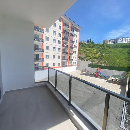 North Point 61 Luxury Furnished In The Center Apartment *